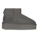 EMU AUSTRALIA Women's Stinger Micro Flatform Boots (W13082) - Emu Australia