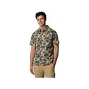 Columbia Men's Wild Cast Camp Shirt Fossil Deltahunter Camo Medium - Columbia