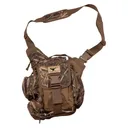 AVERY Realtree Max-7 Messenger Bag (691) - Avery