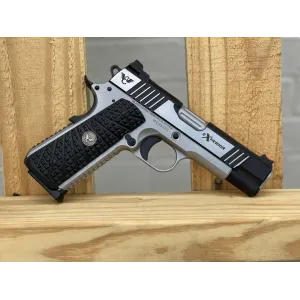 Wilson Combat Experior Commander Pistol XP-COM-45, 45 ACP, 4.25, Fiber Optic, Two-Tone Stainless, 8 Rds