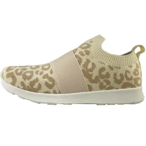 NOT RATED Jia Sneakers