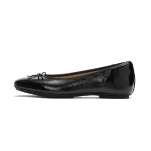 FITFLOP Women's Delicato Bow Textured Patent-Leather Ballet Flats (A0K)