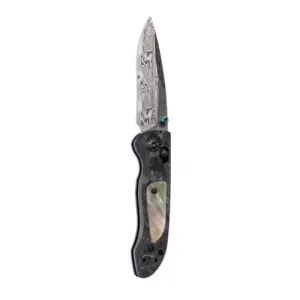 BENCHMADE Foray 3.22" Drop Point Mother of Pearl