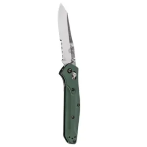 BENCHMADE 940 3.4" Reverse Tanto Serrated Edge Satin Finish