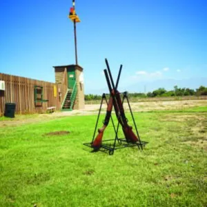 GPS Metal Camp Gun Stand, rubber coated 9 gun Black
