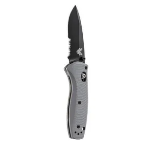 BENCHMADE Mini Barrage 2.91" Drop Point Coated Serrated Edge
