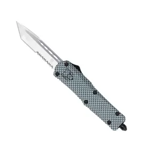 COBRATEC Medium Carbon Fiber FS-3 Tanto Serrated