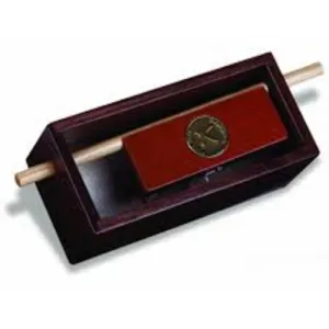 KNIGHT & HALE WITCHY WOMAN WOODEN PUSH/PULL