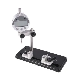 CONCENTRICITY GAUGE WITH DIGITAL INDICATOR