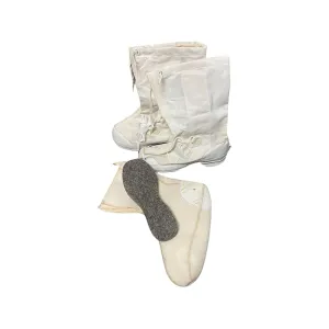 Military Surplus Canadian White Action MukLuk Boots with Liner and Insole New 9
