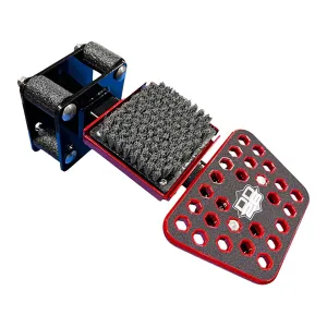 DD26 Fishing Access Step With Mean Clean Kick Brush XL Red