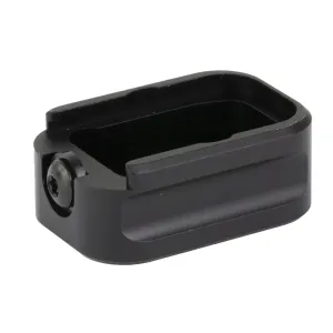 Warne Scope Mounts Magazine Extension, Fits Glock 17/22, 9MM/.40 S&W, +3/+2, Black MEG17-3-2BLK